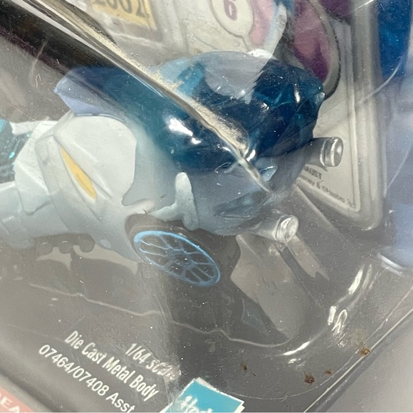 disney wild racers Villain Pack 1/64 Scale Die Cast - Picture 12 of 13